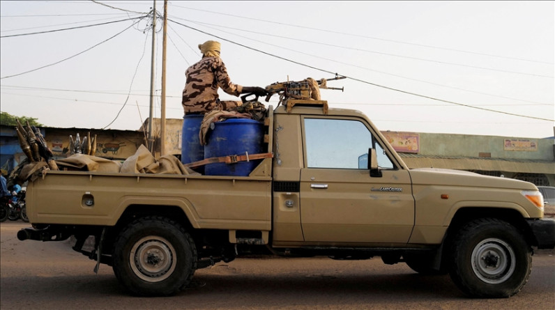 الجيش السوداني و"الدعم السريع" يتبادلان اتهامات بقصف منشآت مدنية